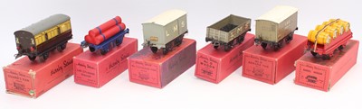 Lot 364 - Hornby 6 boxed pre-war items including 1934-41...