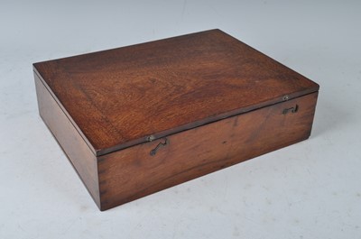 Lot 1195 - A Victorian mahogany fitted box containing an...