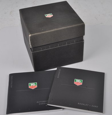 Lot 1172 - A gent's Tag Heuer Professional 200m steel...