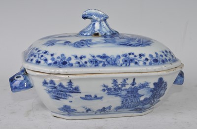 Lot 1220 - An 18th century Chinese export blue and white...