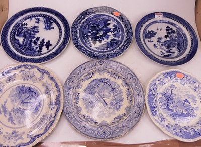 Lot 29 - A 19th century Chinese export blue and white...