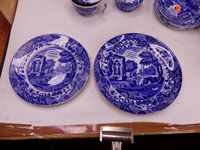 Lot 53 - A collection of Copeland Spode Italian pattern...
