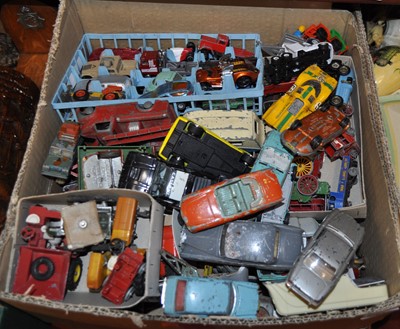 Lot 81 - A box containing a large collection of diecast...