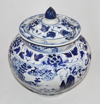 Lot 108 - A Chinese blue and white porcelain jar and...