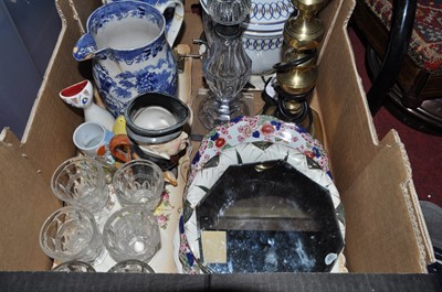 Lot 172 - Mixed ceramics to include blue & white tea...