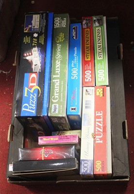 Lot 179 - A box of various jigsaw puzzles, to include...