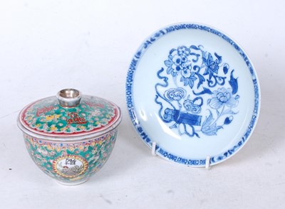 Lot 217 - A Chinese export cup and cover, in the famille...