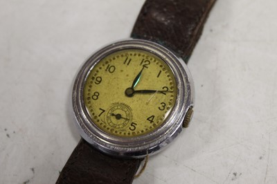 Lot 341 - A lady's Invicta 9ct gold cased manual wind...