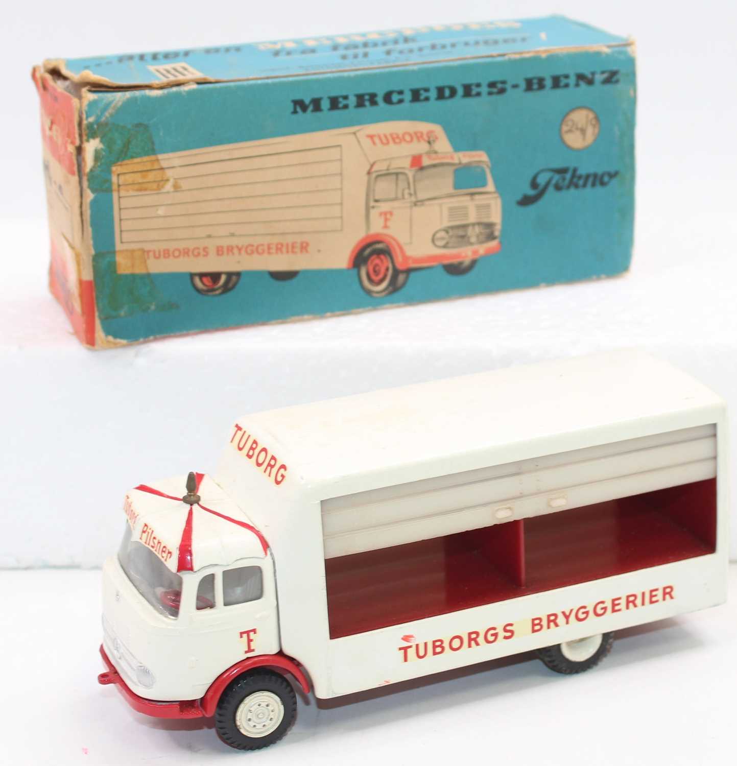 Lot 1877 - Tekno 913 Mercedes delivery truck "Tuborg"...