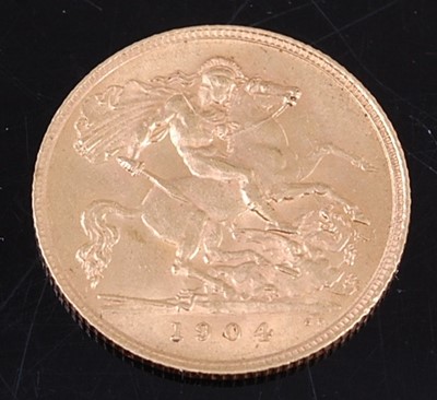 Lot 2086 - Great Britain, 1904 gold half sovereign,...