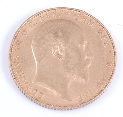Lot 2098 - Great Britain, 1907 gold full sovereign,...