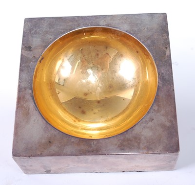 Lot 2129 - * A modern heavy silver small dish, of square...