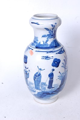 Lot 18 - A Chinese export blue and white vase, having...
