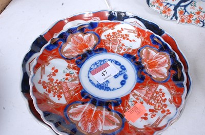 Lot 47 - A Japanese Imari plate, of lobed circular form,...
