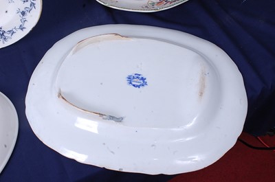 Lot 140 - Assorted stoneware meat plates, to include...