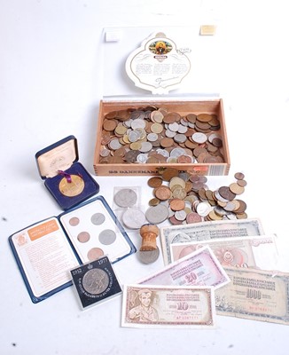 Lot 373 - A collection of miscellaneous British...