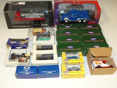 Lot 1517 - One box of mixed modern issue diecast boxed...