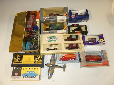 Lot 1533 - One box of mixed modern boxed diecast model...