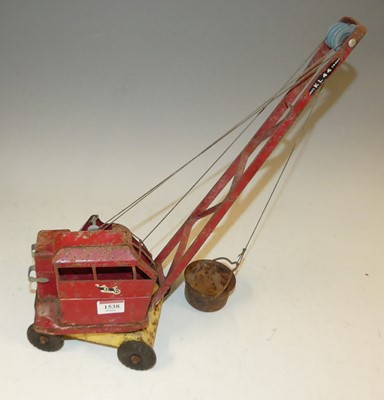 Lot 1538 - A tinplate crane by George Cohen & Sons,...