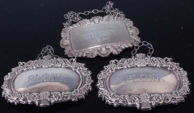 Lot 433 - A pair of modern silver decanter collars,...