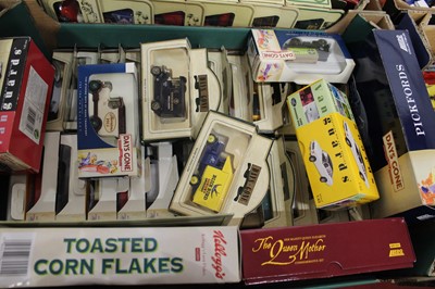 Lot 629 - One tray of approx 35 boxed models, largely...