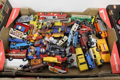 Lot 632 - Two boxes of assorted playworn loose diecast,...