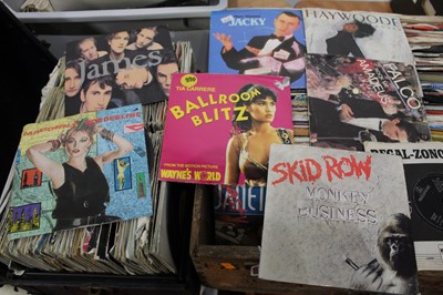 Lot 641 - A large quantity of popular 7" singles, most...