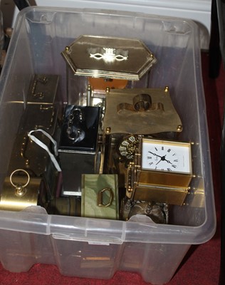 Lot 568 - A collection of sundry mostly brass cased...