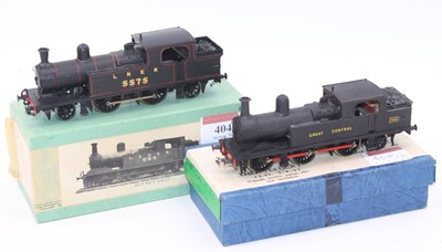 Lot 404 - Two professionally kit built and painted...