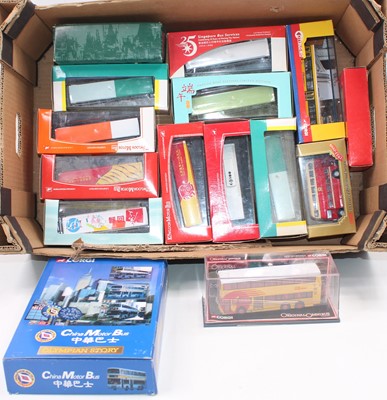 Lot 915 - 1 tray of boxed Corgi Classic “City bus”...