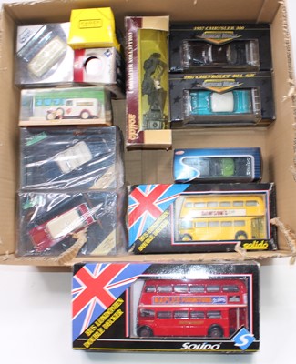 Lot 924 - one box of boxed modern issue diecast models...