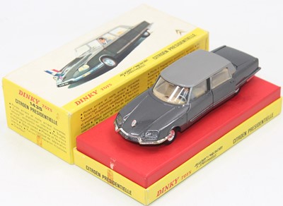 Lot 1702 - An original boxed French Dinky 1435 Citroen...