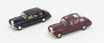 Lot 1703 - A dinky 152 Rolls Royce unboxed paintwork on...