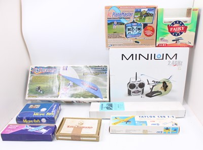Lot 160 - 1 box of mixed radio control items and some...