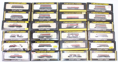 Lot 526 - Twenty four Farish N gauge long wheelbase...