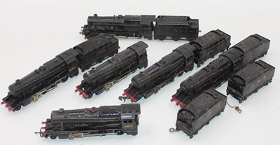 Lot 552 - Six Hornby-Dublo 2-8-0 Freight locos & tenders,...