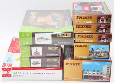 Lot 570 - Various Continental make and style N gauge...