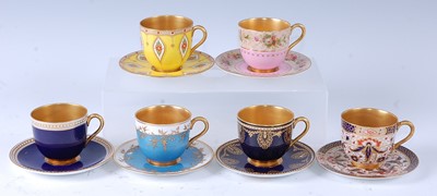 Lot 2043 - Six various early 20th century Royal Worcester...
