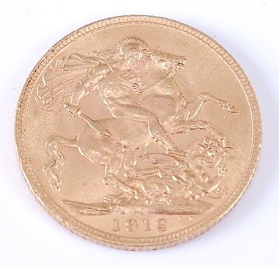 Lot 2017 - Great Britain, 1912 gold full sovereign,...