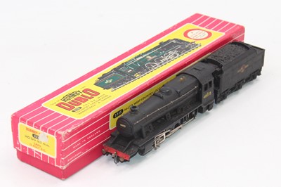 Lot 619 - 2224 Hornby Dublo 2-rail 2-8-0  8F Freight...