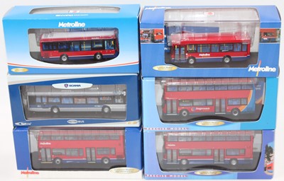 Lot 953 - 1 small box of buses in 1:76 scale by Creative...