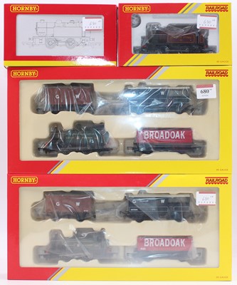 Lot 680 - Four Hornby items: two R3489 Railroad GWR...