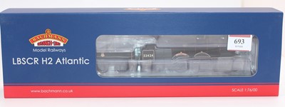 Lot 693 - 31-921 Bachmann Branchline H2 class 4-4-2 loco...