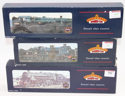 Lot 700 - Three Bachmann Branchline locos: 32-352...