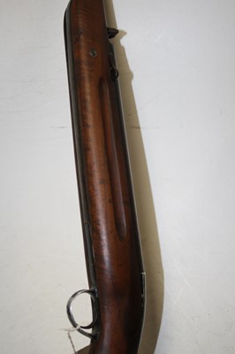 Lot 114 - A 20th century BSA .22 air rifle, 113cm