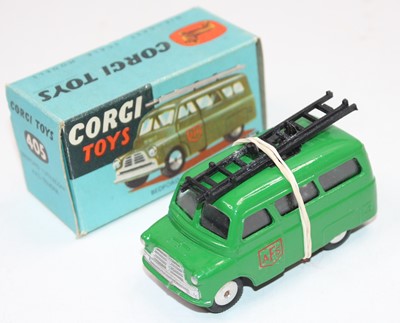 Lot 1916 - A Corgi Toys No. 405 Bedford Utilecon AFS...