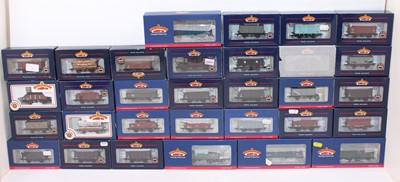 Lot 458 - 31 mixed boxed Bachmann 00 Gauge wagons and...