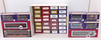 Lot 469 - 37 boxed Dapol 00 Gauge items of Rolling stock,...