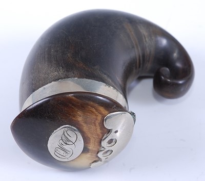 Lot 267 - A 19th century horn snuff mull, of typical...