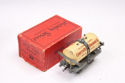 Lot 219 - 1929-30 Hornby Milk Tank Wagon United Dairies...